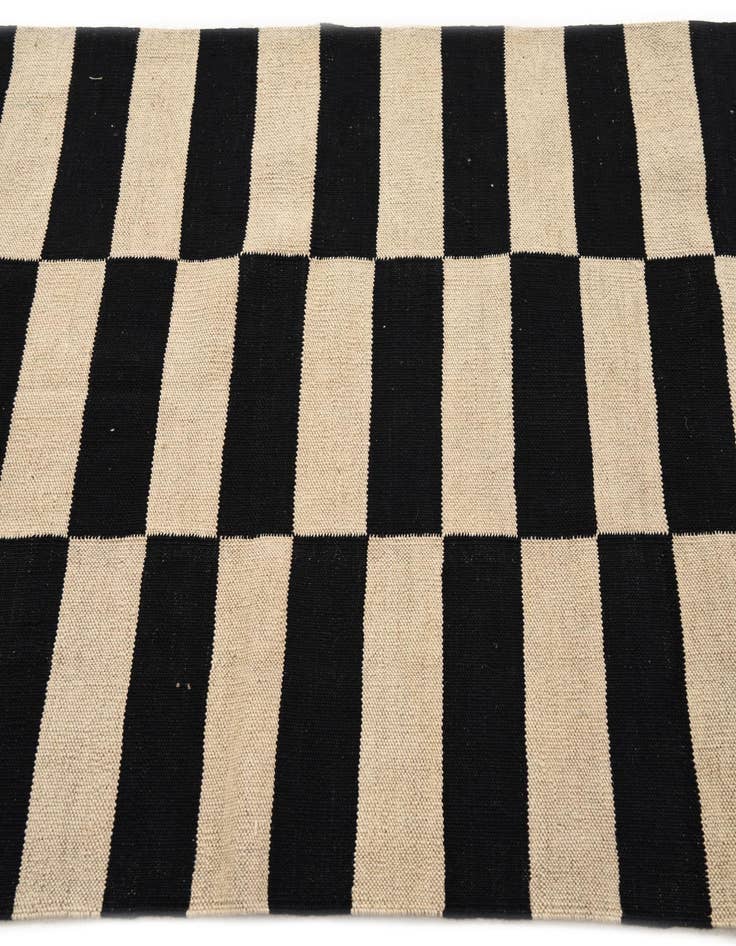 Detail image of 3' 4 x 4' 10  Hand Woven Kilim Modern Wool Rug