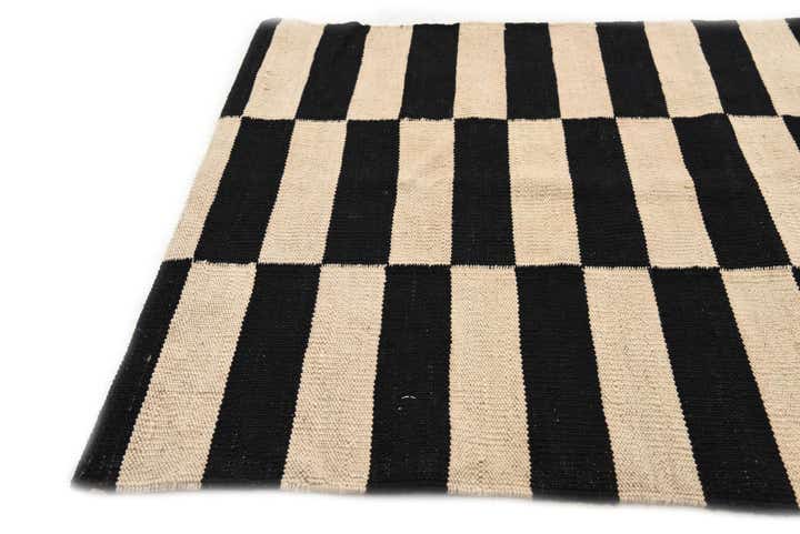 2' 6 x 3' 9 Hand Woven Kilim Modern Wool Rug
