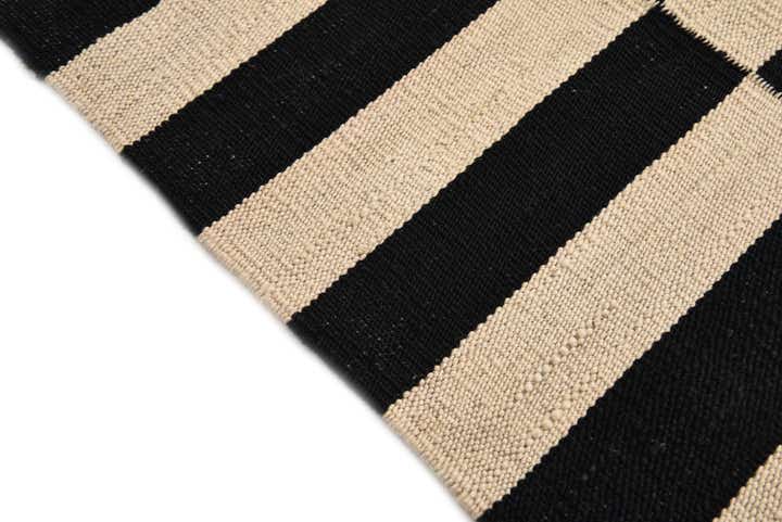 2' 6 x 3' 9 Hand Woven Kilim Modern Wool Rug