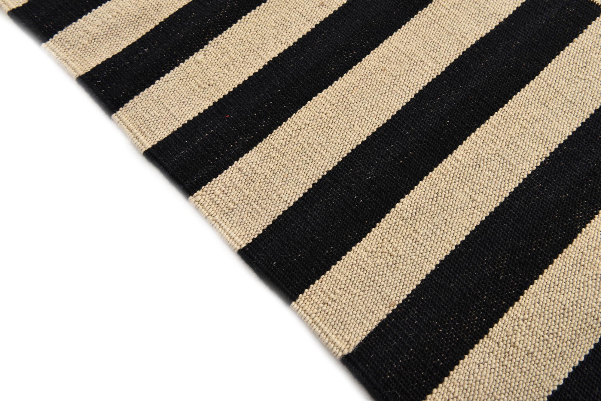 6' x 7' 8 Hand Woven Kilim Modern Wool Rug