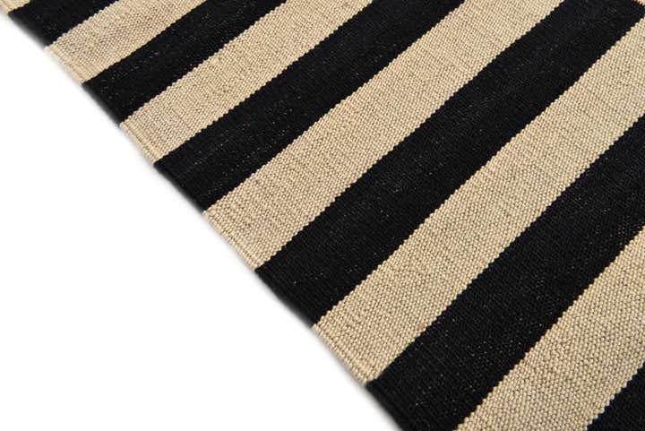 6' x 7' 8 Hand Woven Kilim Modern Wool Rug