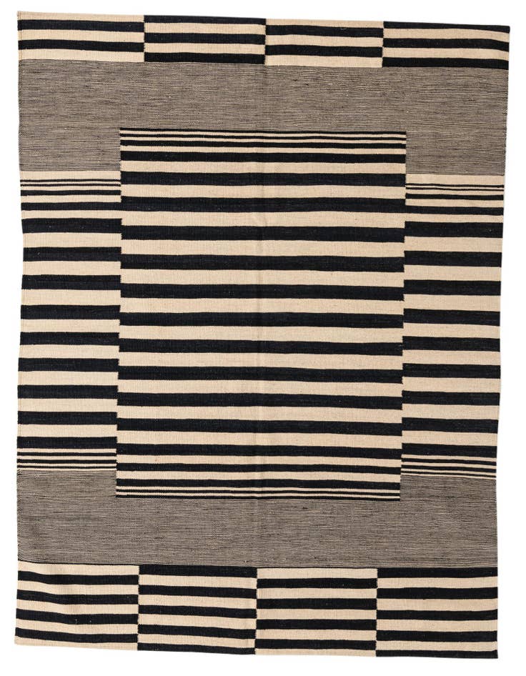 Detail image of 6' x 7' 8 Hand Woven Kilim Modern Wool Rug
