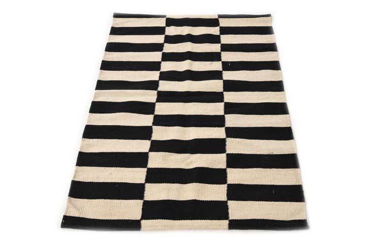 2' 6 x 3' 10 Hand Woven Kilim Modern Wool Rug