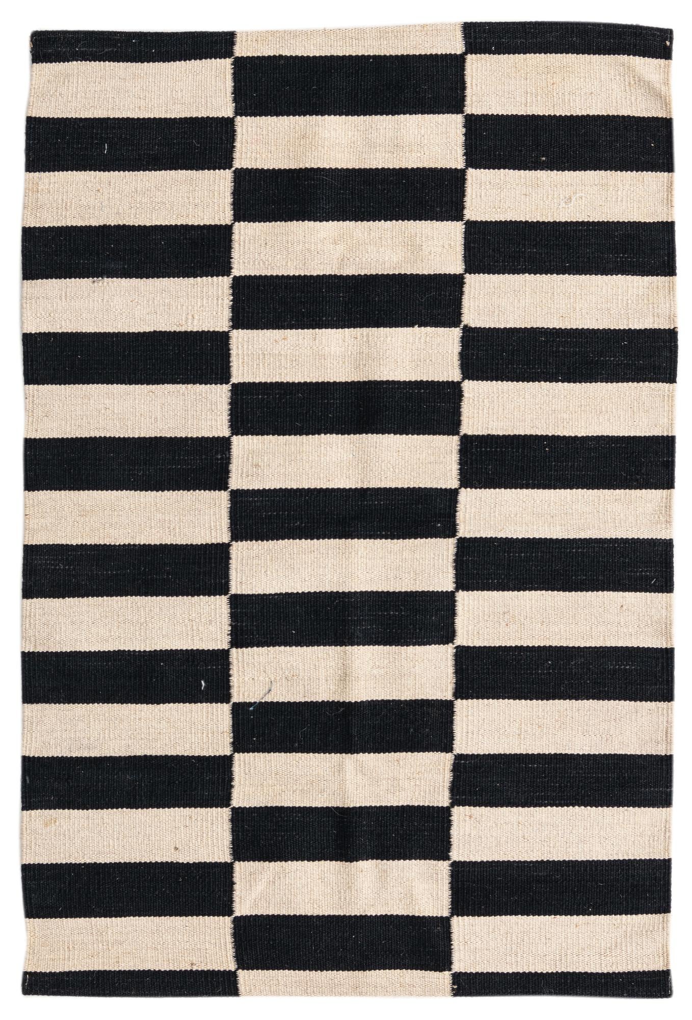 2' 6 x 3' 10 Hand Woven Kilim Modern Wool Rug