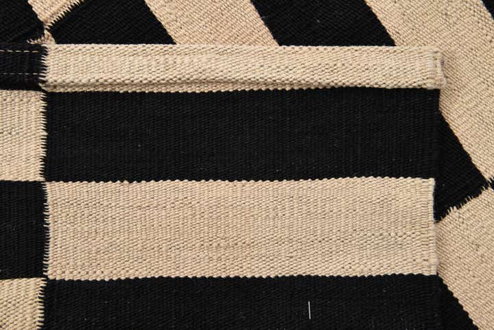 2' 8 x 3' 10 Hand Woven Kilim Modern Wool Rug