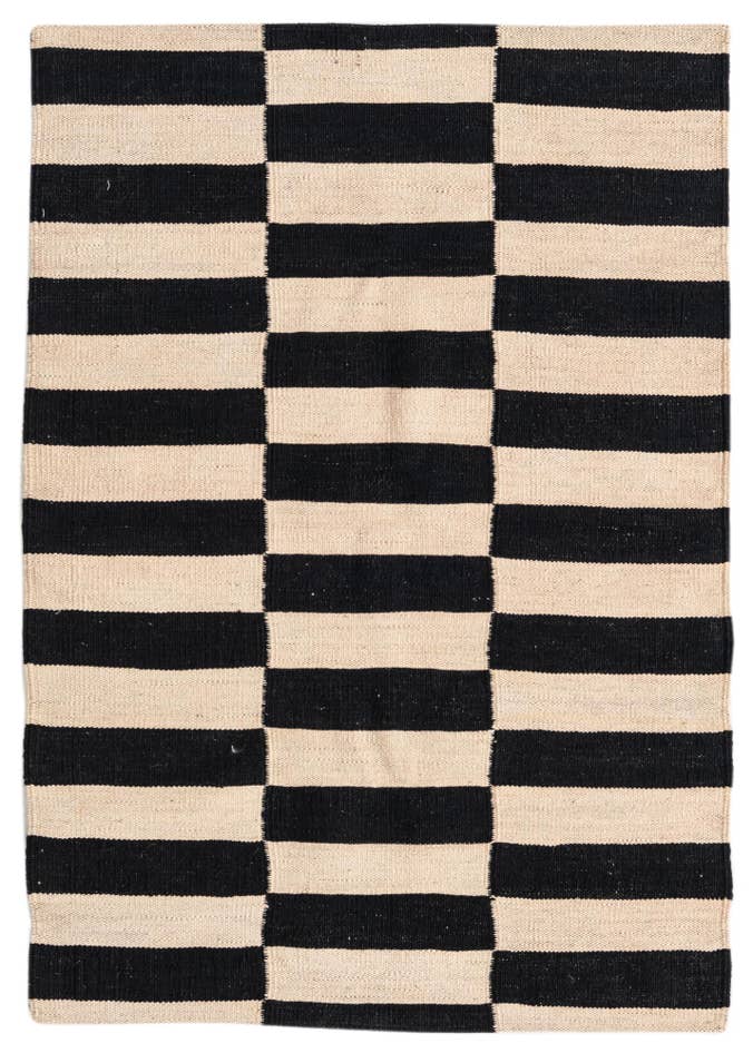 Detail image of 2' 8 x 3' 10 Hand Woven Kilim Modern Wool Rug
