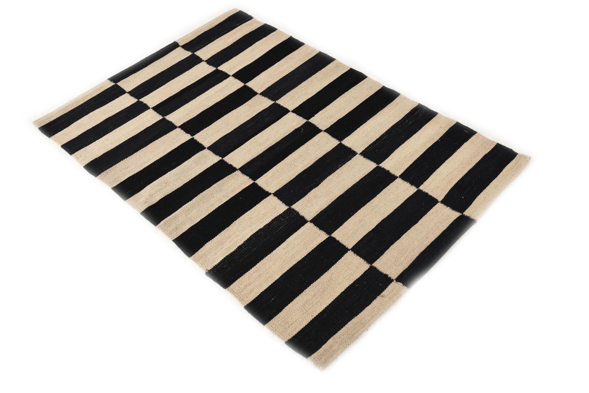2' 8 x 3' 10 Hand Woven Kilim Modern Wool Rug