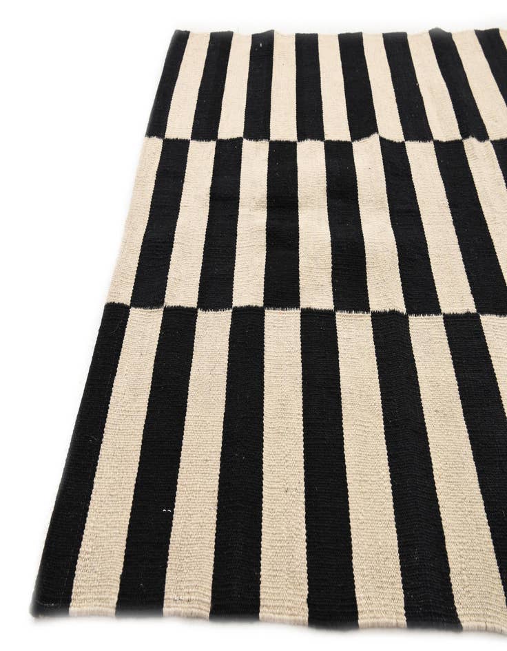 Detail image of 3' 4 x 4' 10 Hand Woven Kilim Modern Wool Rug