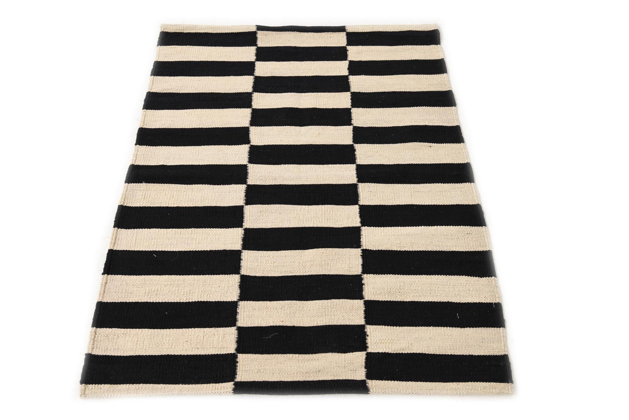 2' 9 x 3' 9 Hand Woven Kilim Modern Wool Rug