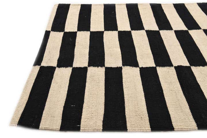 2' 9 x 3' 9 Hand Woven Kilim Modern Wool Rug