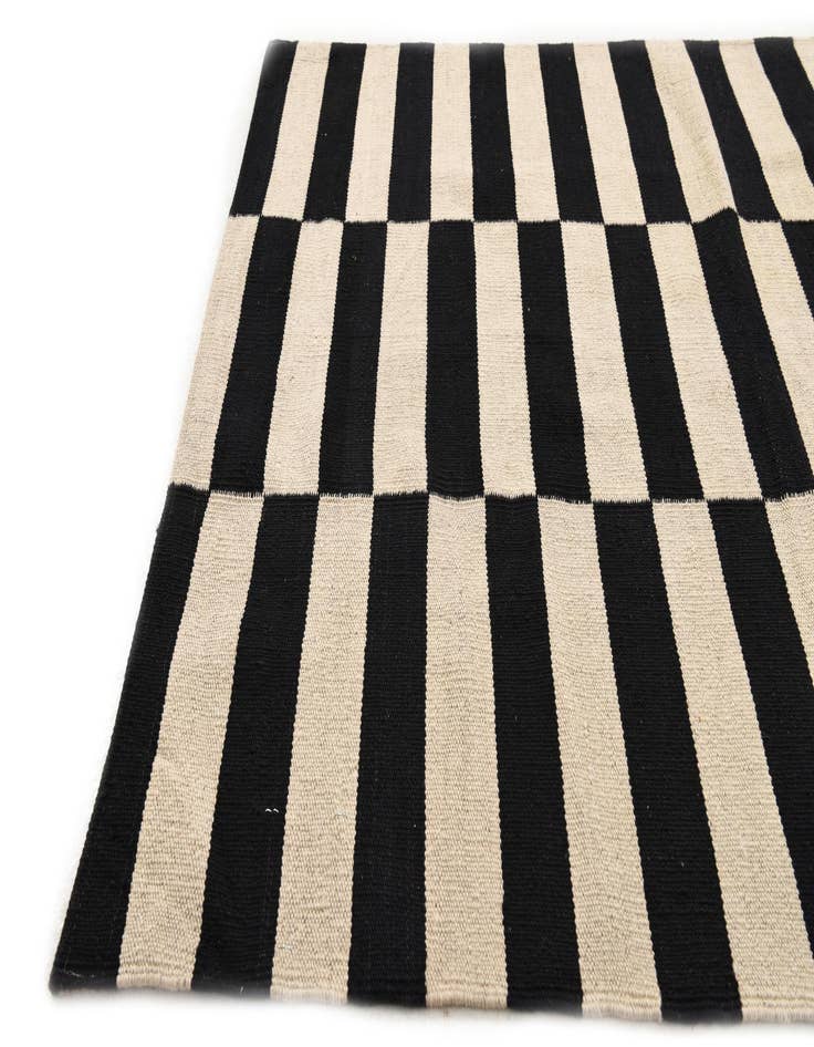 Detail image of 3' 4 x 4' 10  Hand Woven Kilim Modern Wool Rug