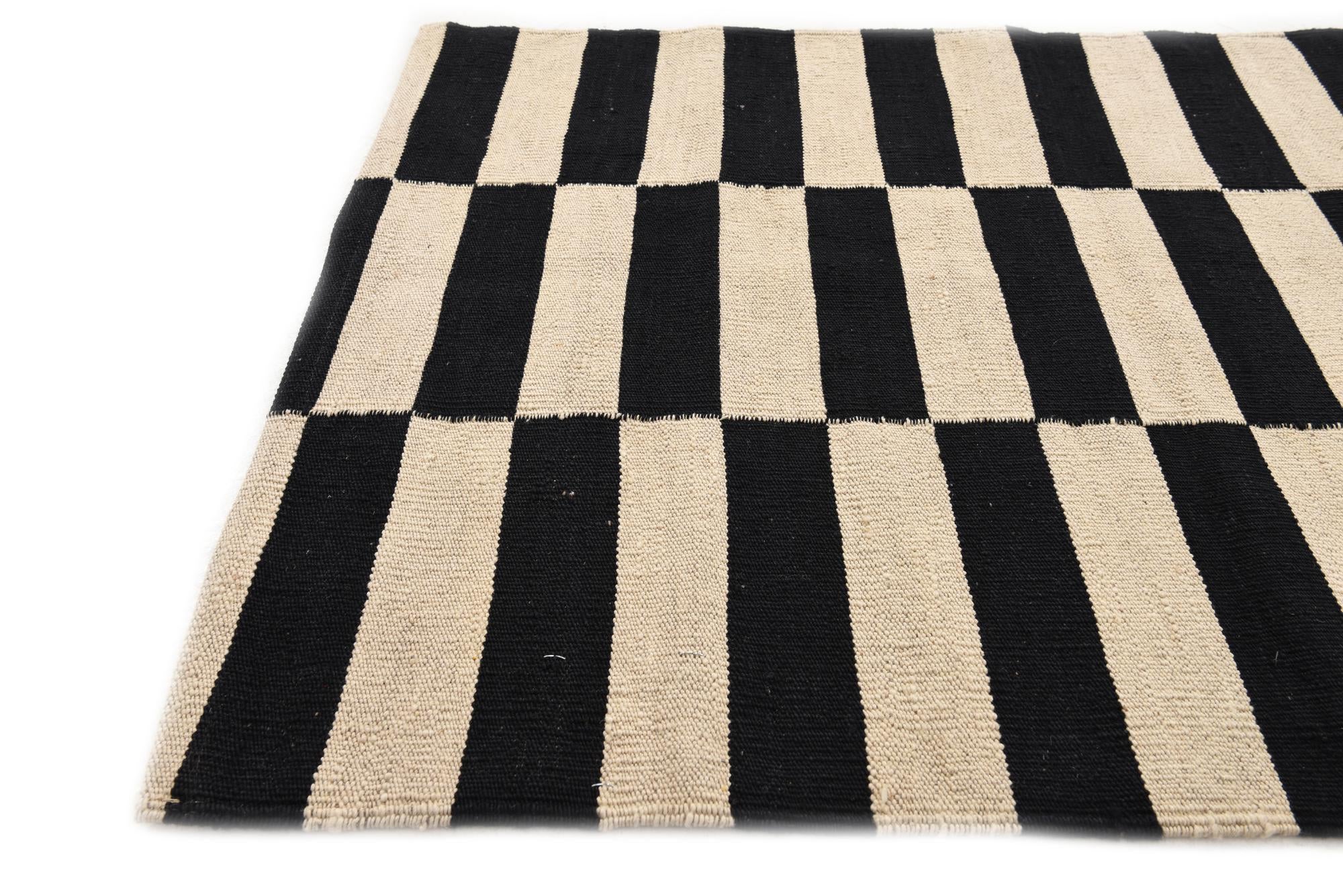 2' 8 x 3' 10 Hand Woven Kilim Modern Wool Rug