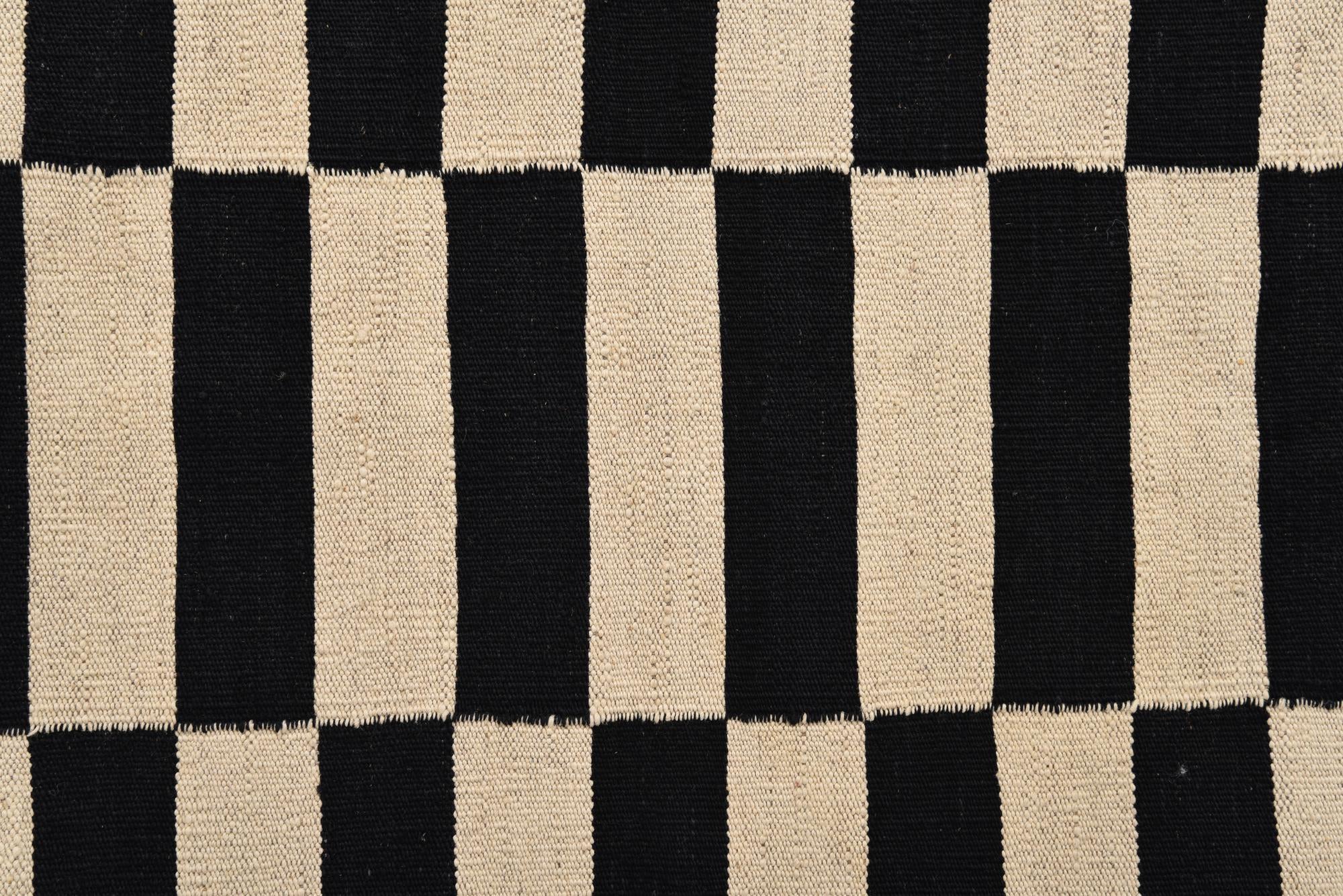 2' 8 x 3' 10 Hand Woven Kilim Modern Wool Rug