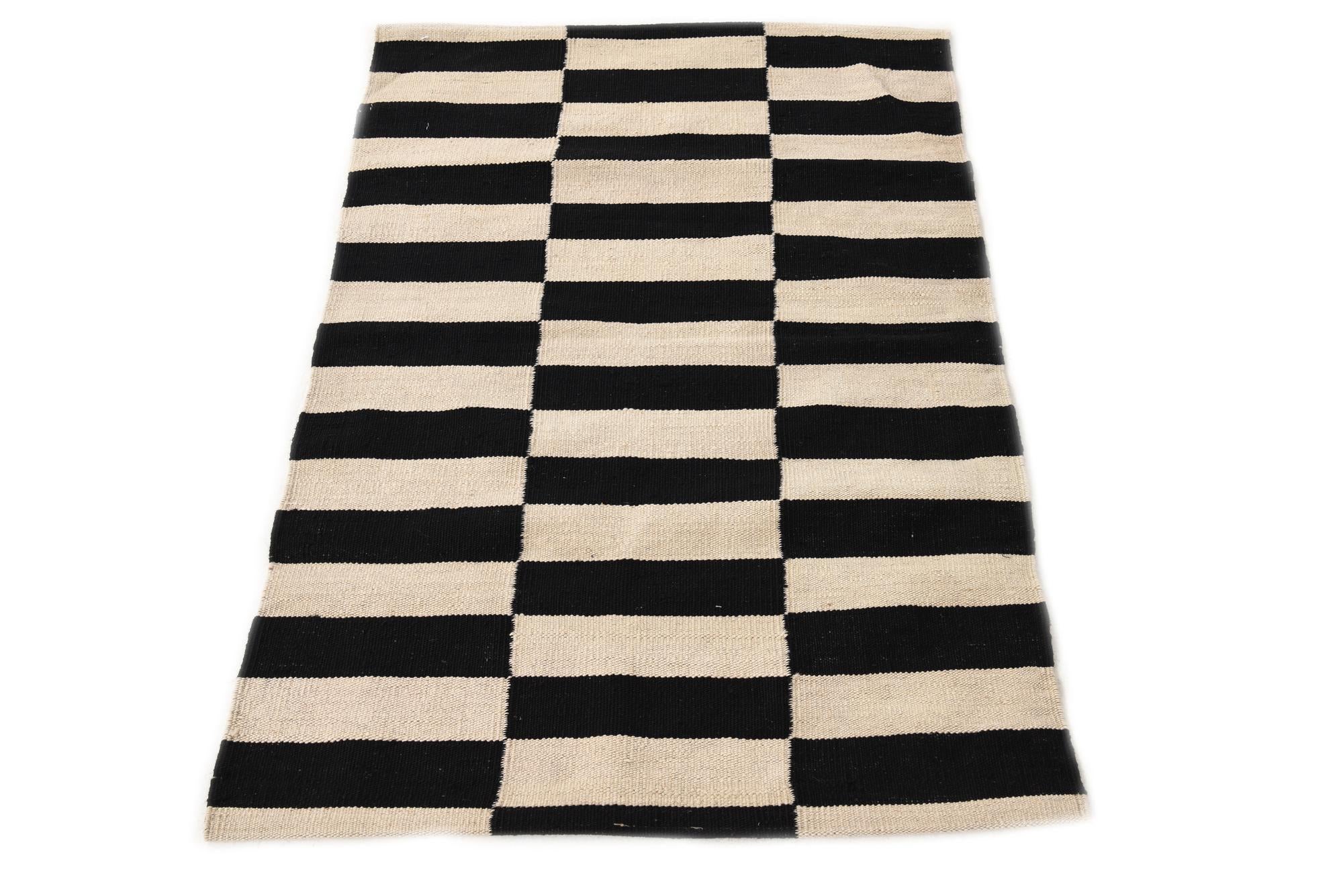 2' 7 x 3' 9 Hand Woven Kilim Modern Wool Rug