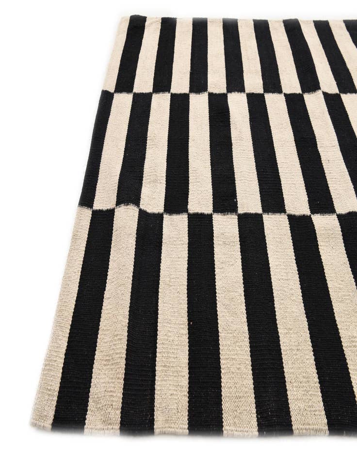 Detail image of 3' 4 x 4' 10  Hand Woven Kilim Modern Wool Rug