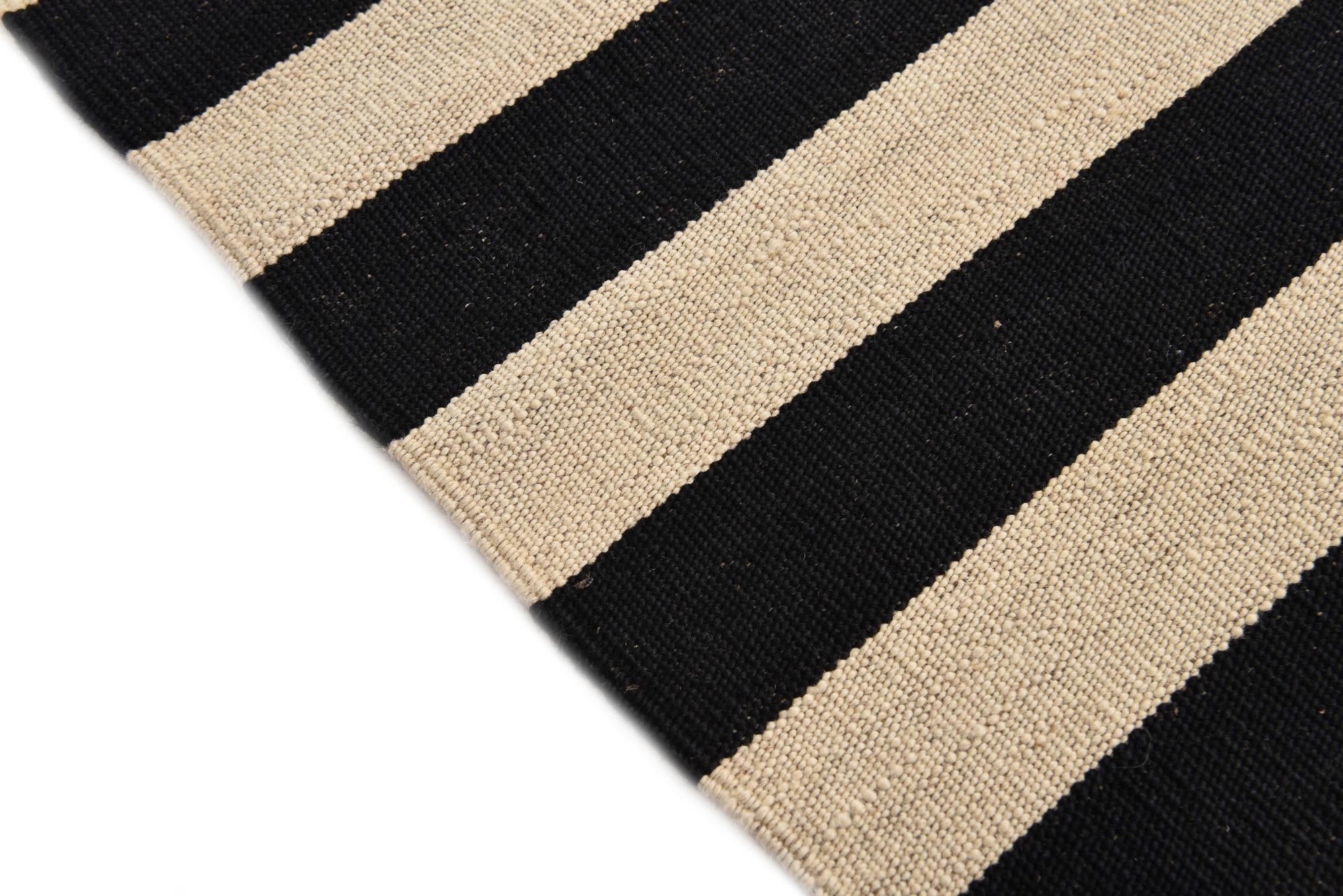 3' 4 x 5' 1 Hand Woven Kilim Modern Wool Rug