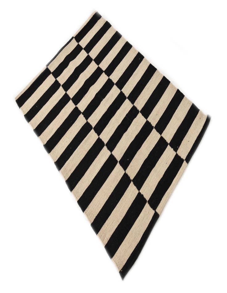 Detail image of 2' 8 x 3' 9  Hand Woven Kilim Modern Wool Rug