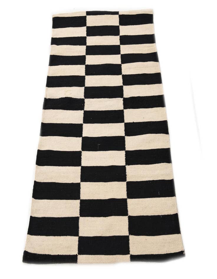 Detail image of 2' 8 x 3' 9  Hand Woven Kilim Modern Wool Rug