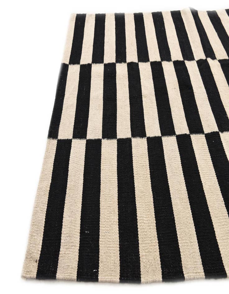 Detail image of 3' 4 x 4' 9  Hand Woven Kilim Modern Wool Rug