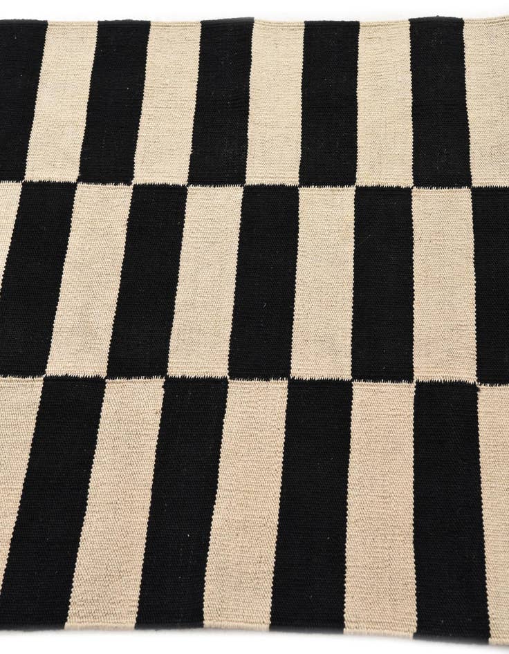 Detail image of 2' 9 x 3' 10  Hand Woven Kilim Modern Wool Rug