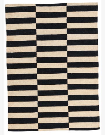 3' 5 x 4' 8 Hand Woven Kilim Modern Wool Rug