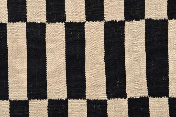 2' 6 x 4' Hand Woven Kilim Modern Wool Rug
