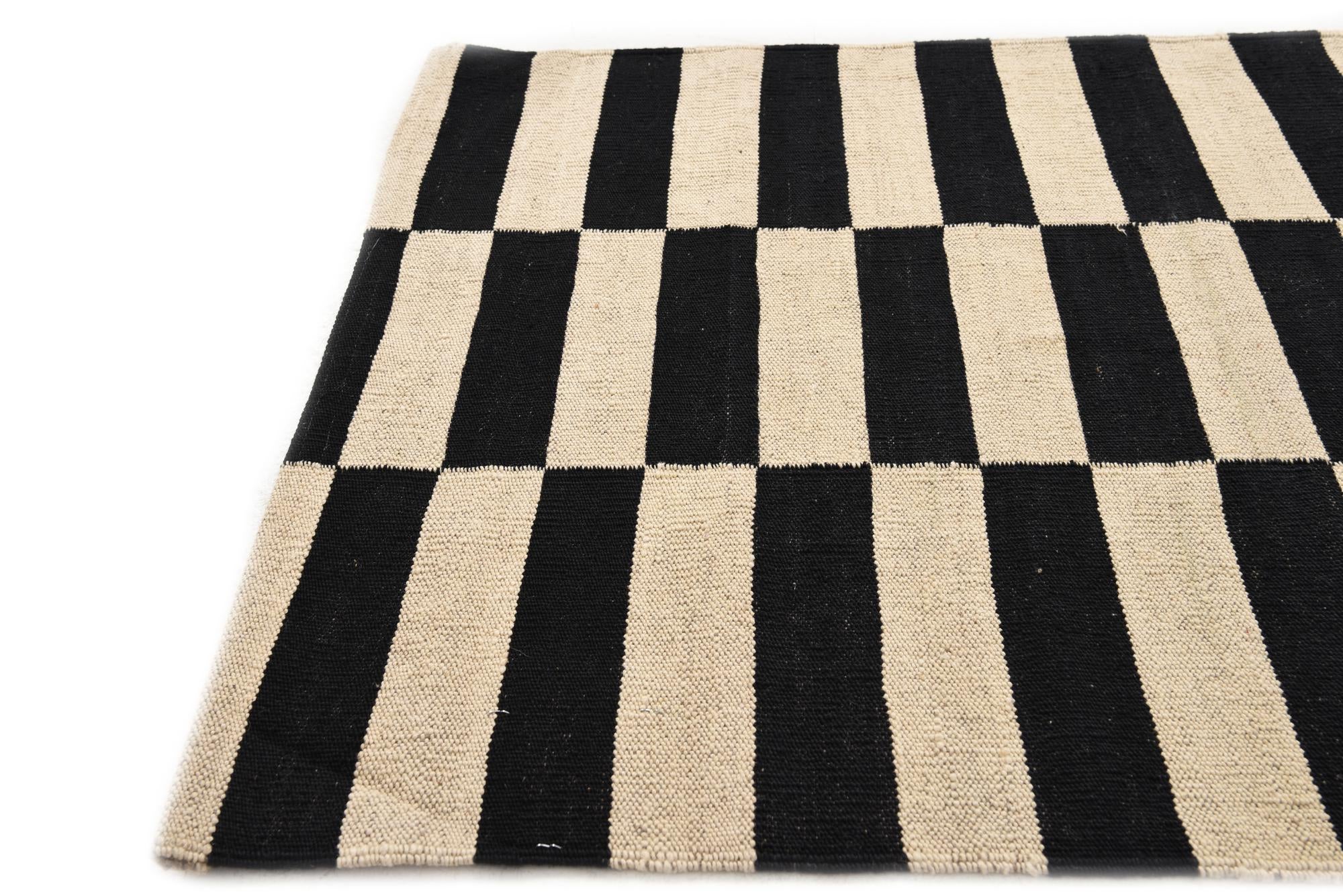 2' 8 x 3' 10 Hand Woven Kilim Modern Wool Rug
