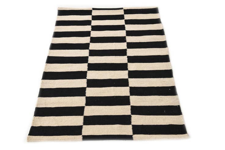 Detail image of 2' 8 x 3' 10 Hand Woven Kilim Modern Wool Rug