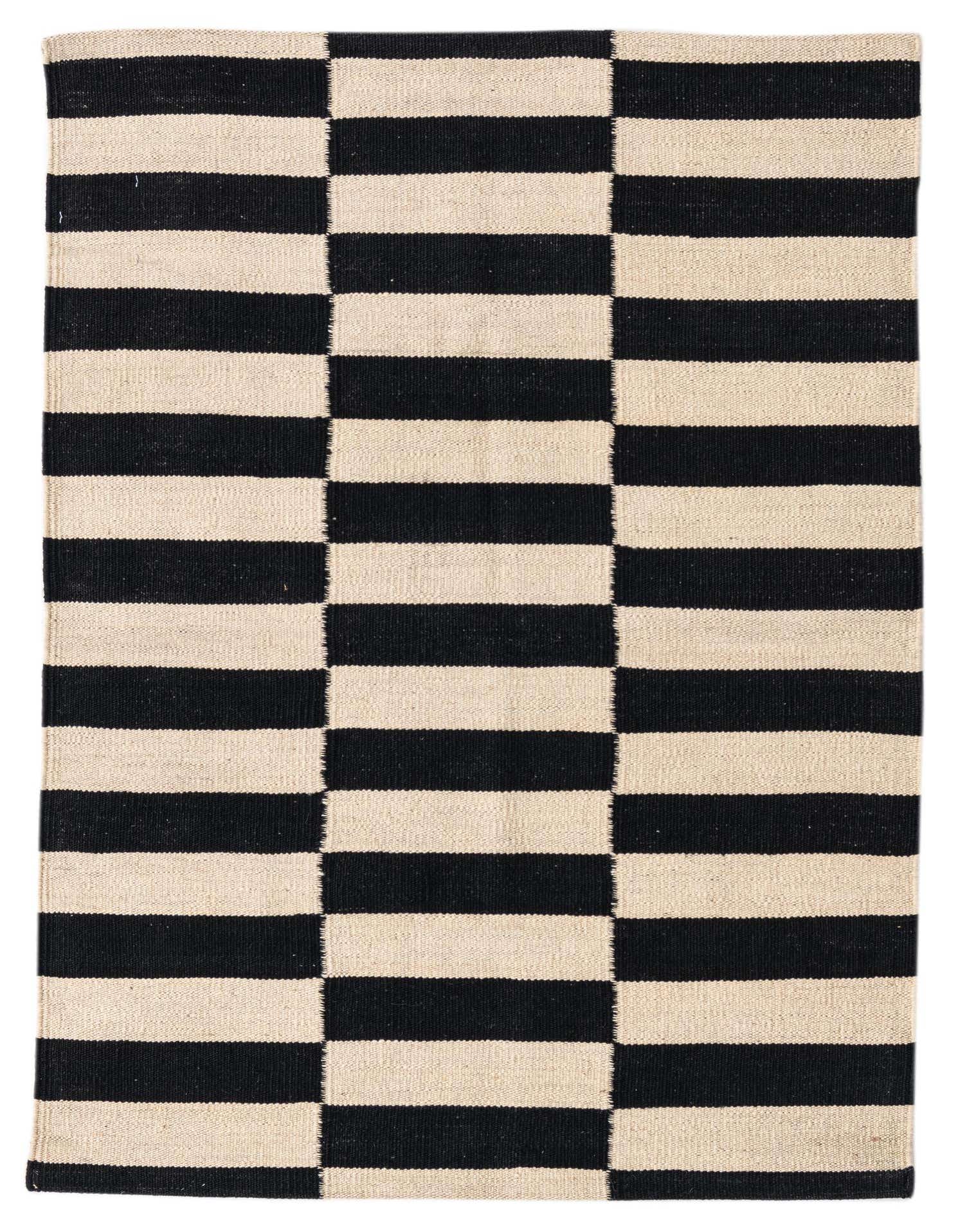 2' 9 x 3' 10 Hand Woven Kilim Modern Wool Rug
