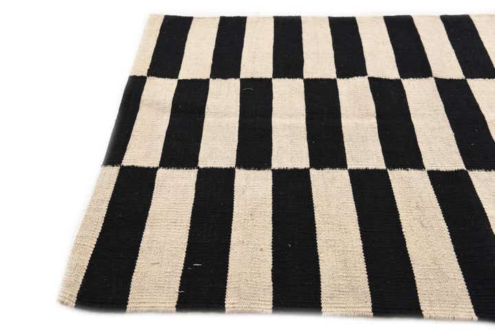 2' 8 x 3' 10 Hand Woven Kilim Modern Wool Rug