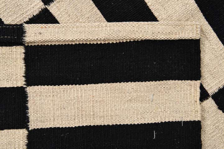 2' 8 x 3' 10 Hand Woven Kilim Modern Wool Rug