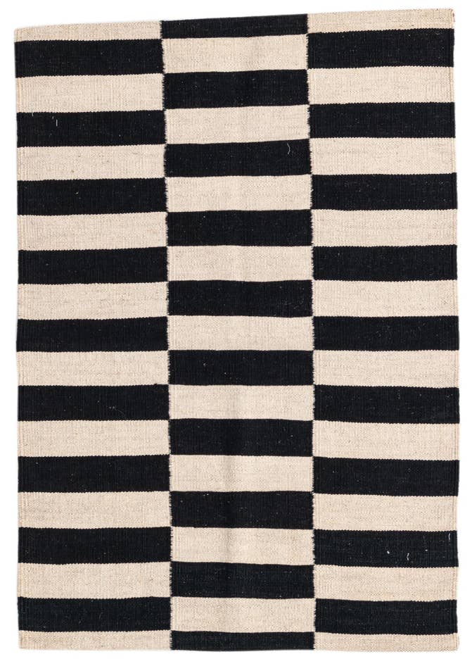 Detail image of 2' 8 x 3' 10 Hand Woven Kilim Modern Wool Rug