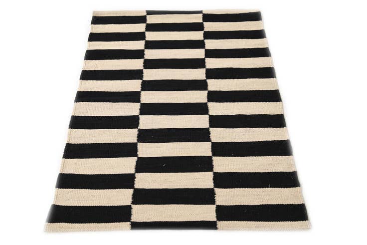 Detail image of 2' 8 x 3' 10 Hand Woven Kilim Modern Wool Rug
