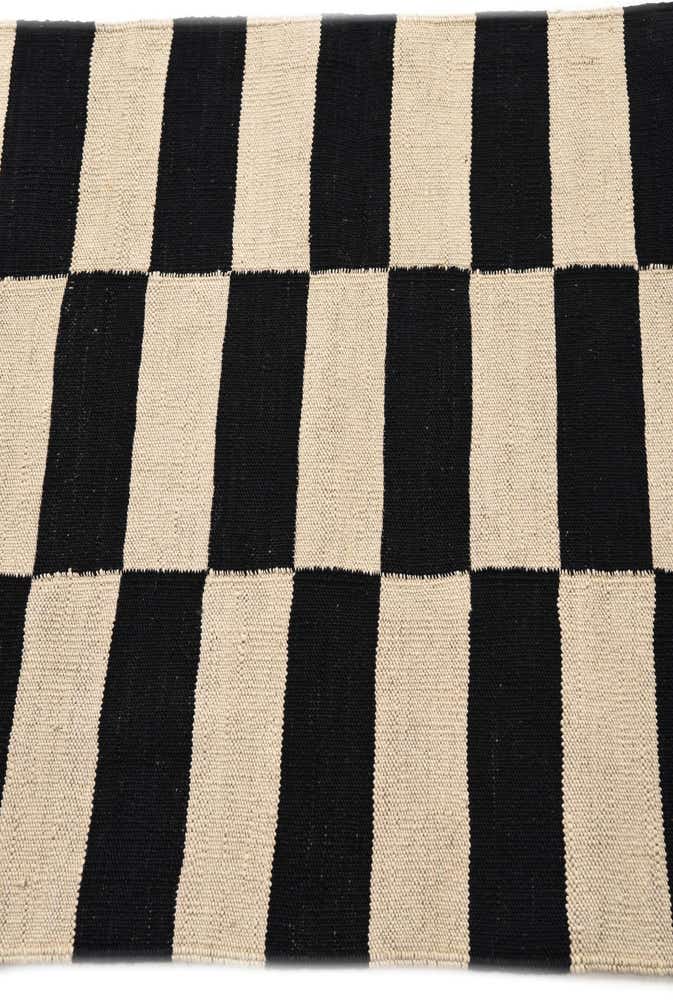 2' 8 x 3' 10 Hand Woven Kilim Modern Wool Rug