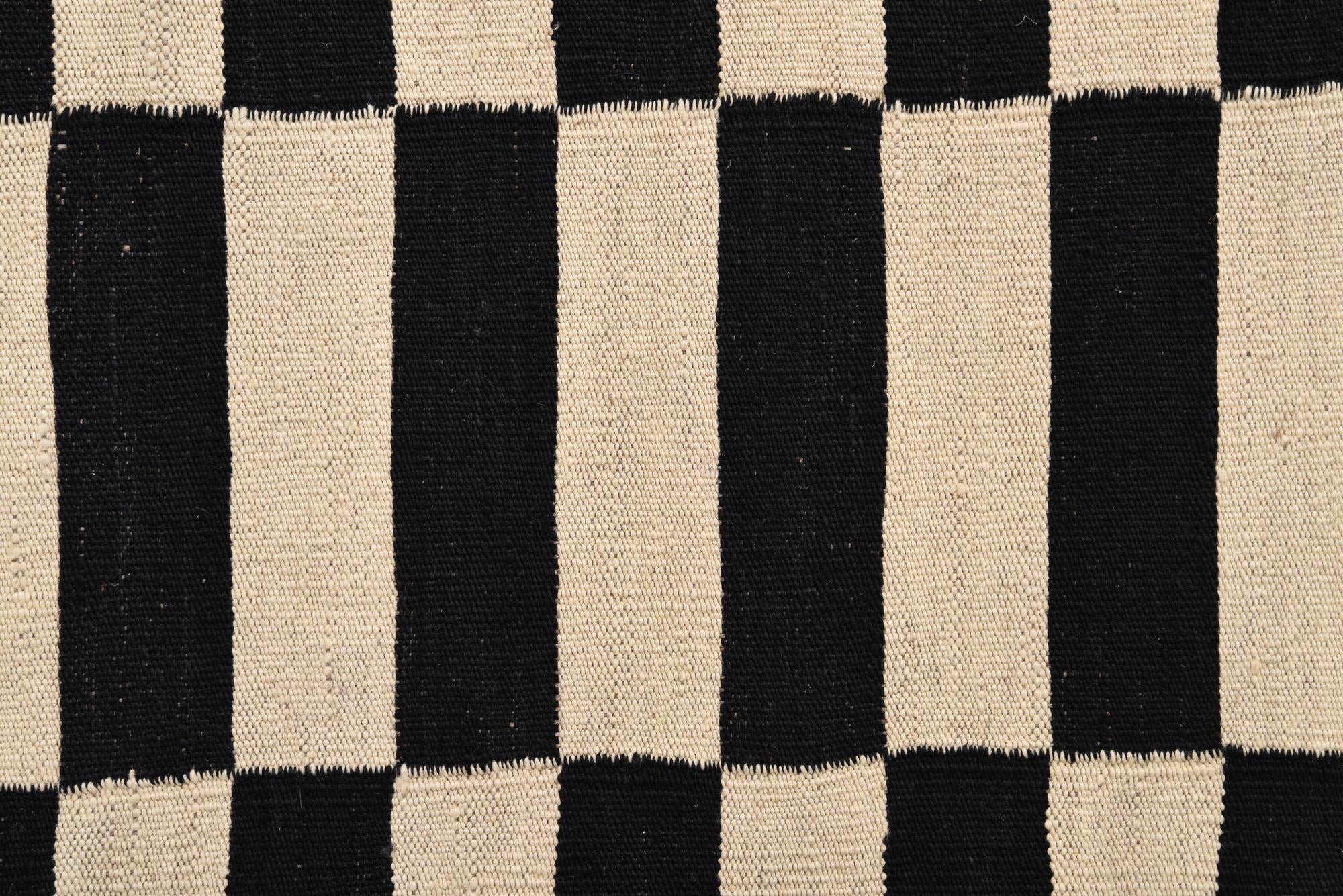 2' 8 x 3' 10 Hand Woven Kilim Modern Wool Rug