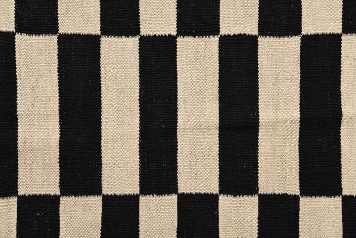 2' 7 x 3' 10 Hand Woven Kilim Modern Wool Rug
