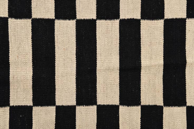Detail image of 2' 7 x 3' 10 Hand Woven Kilim Modern Wool Rug