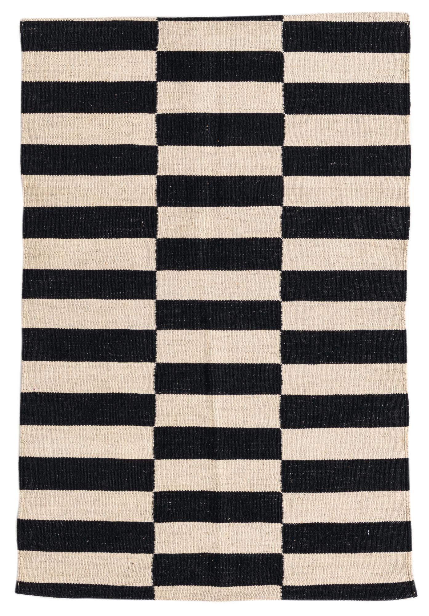 2' 7 x 3' 10 Hand Woven Kilim Modern Wool Rug