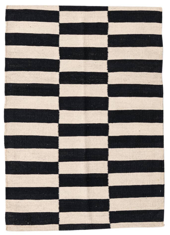 Detail image of 2' 8 x 3' 9 Hand Woven Kilim Modern Wool Rug