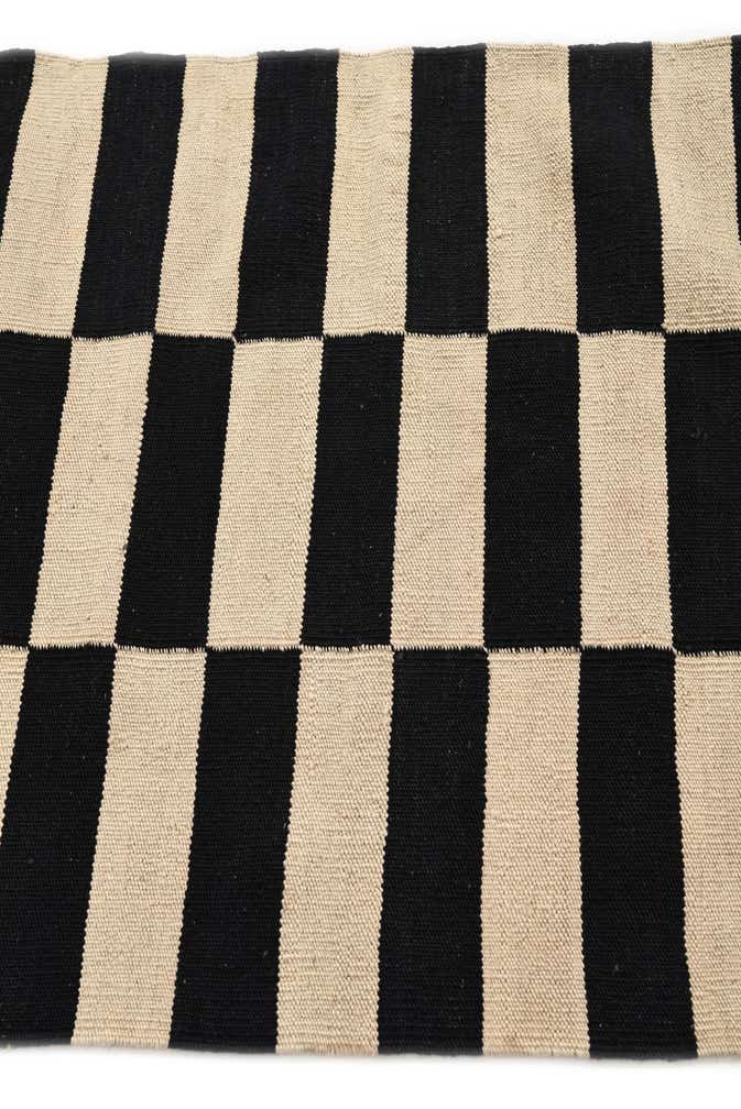 2' 7 x 3' 9 Hand Woven Kilim Modern Wool Rug