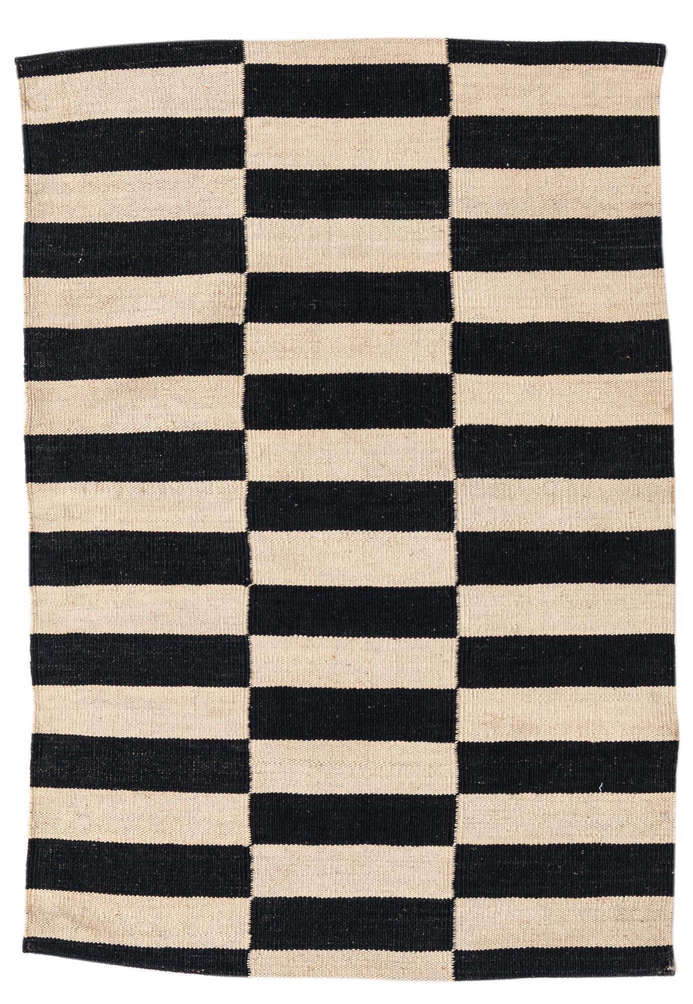 2' 7 x 3' 9 Hand Woven Kilim Modern Wool Rug