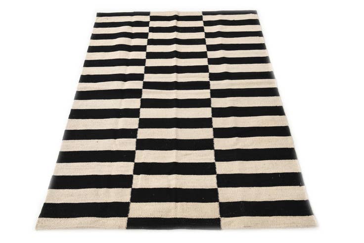 Detail image of 3' 3 x 5' Hand Woven Kilim Modern Wool Rug
