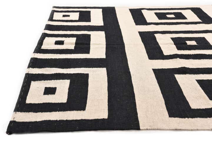 7' x 9' 6 Hand Woven Kilim Modern Wool Rug