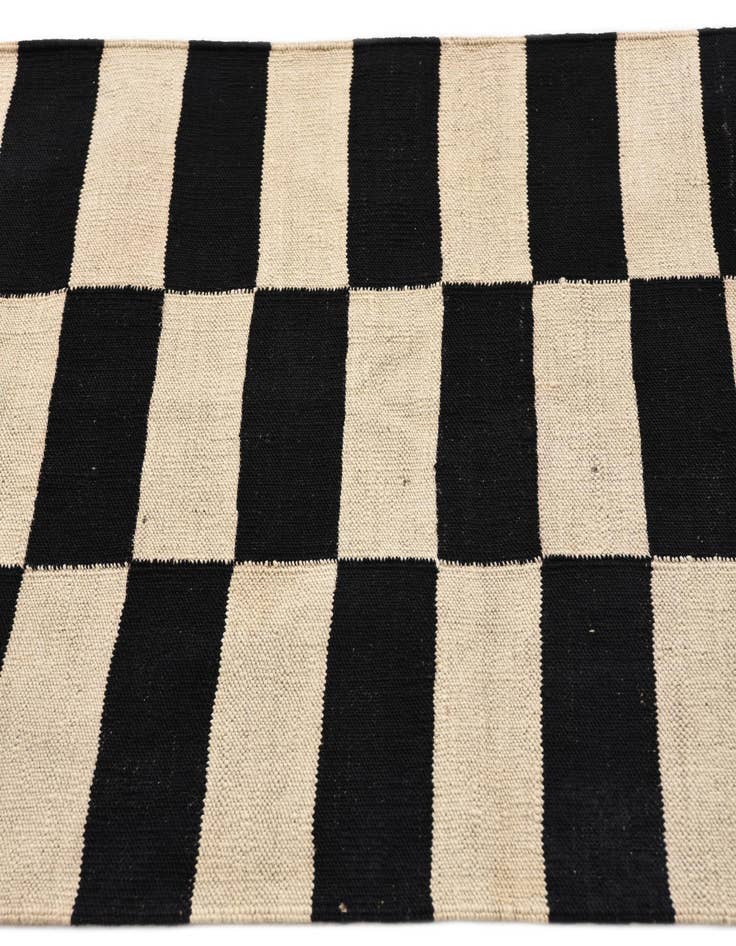 Detail image of 2' 9 x 3' 10  Hand Woven Kilim Modern Wool Rug