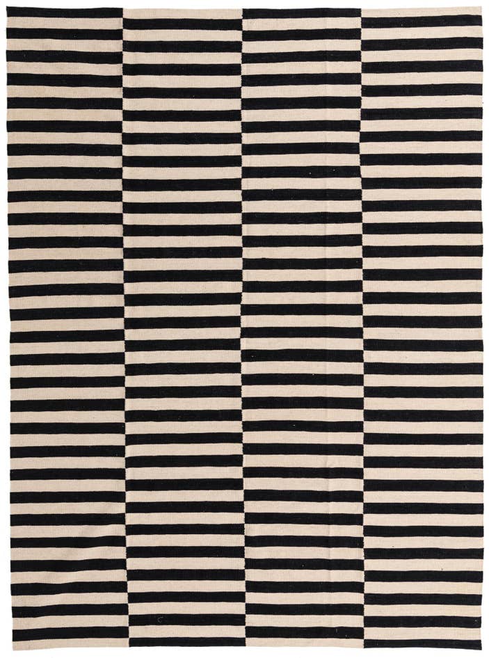 Detail image of 8' 5 x 11' 5 Hand Woven Kilim Modern Wool Rug
