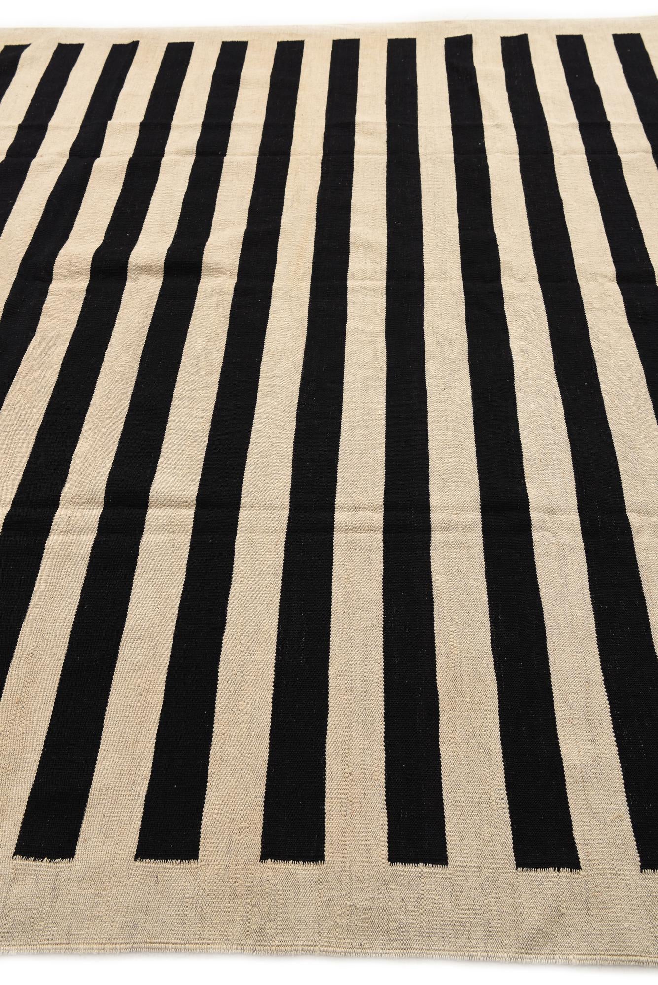 8' 3 x 9' 9 Hand Woven Kilim Modern Wool Rug