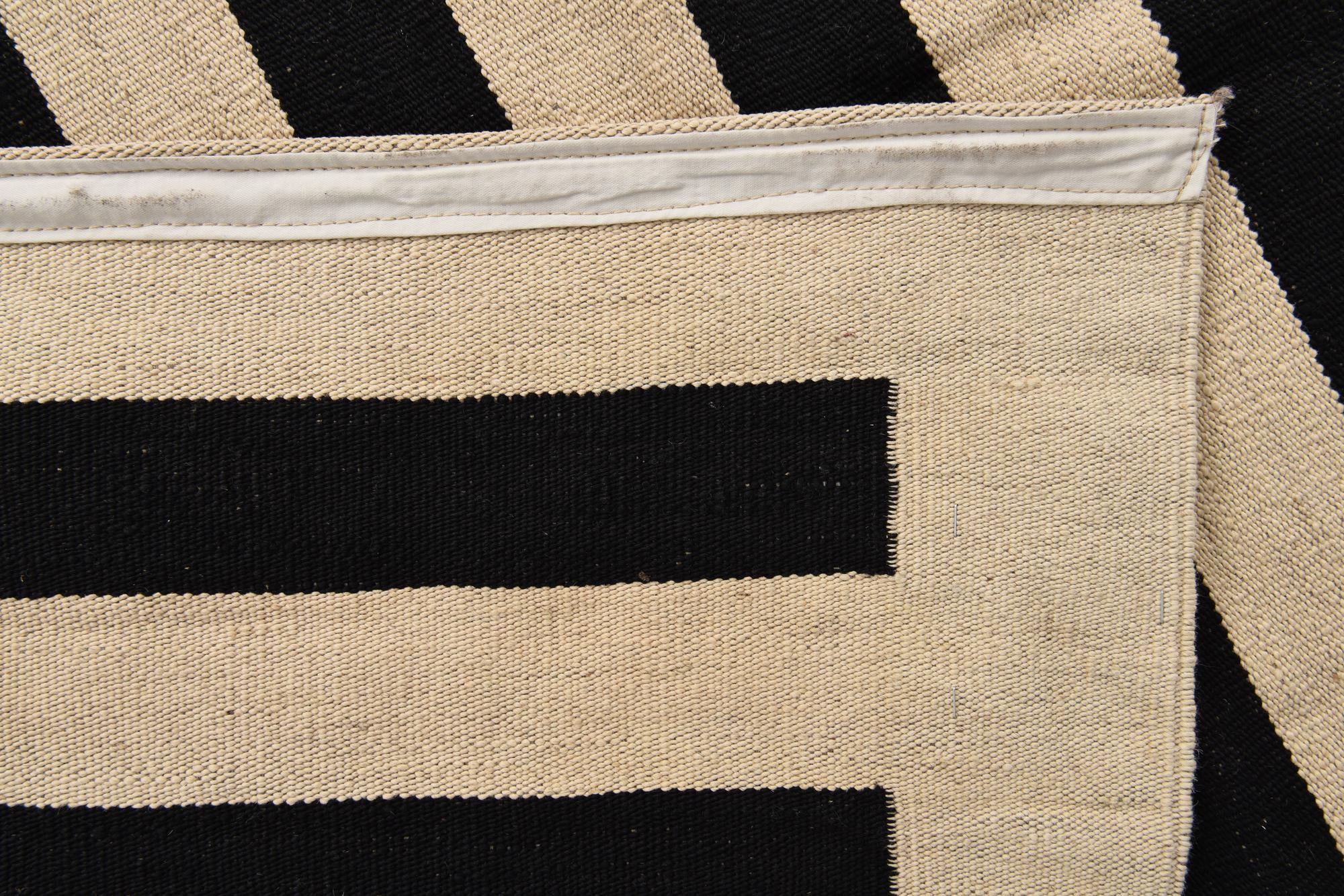 8' 3 x 9' 9 Hand Woven Kilim Modern Wool Rug
