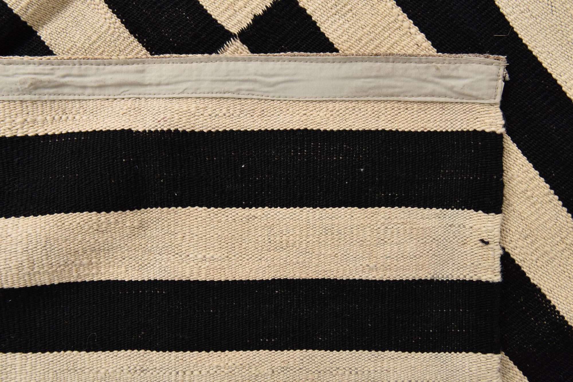 8' 2 x 11' 1 Hand Woven Kilim Modern Wool Rug