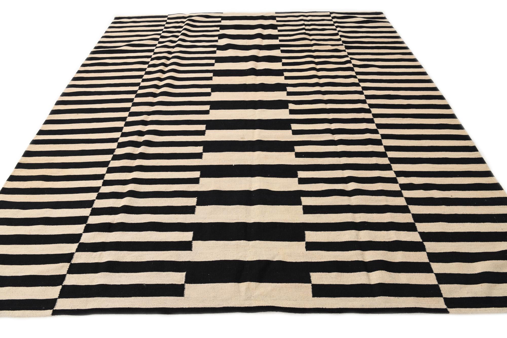 8' 4 x 9' 6 Hand Woven Kilim Modern Wool Rug