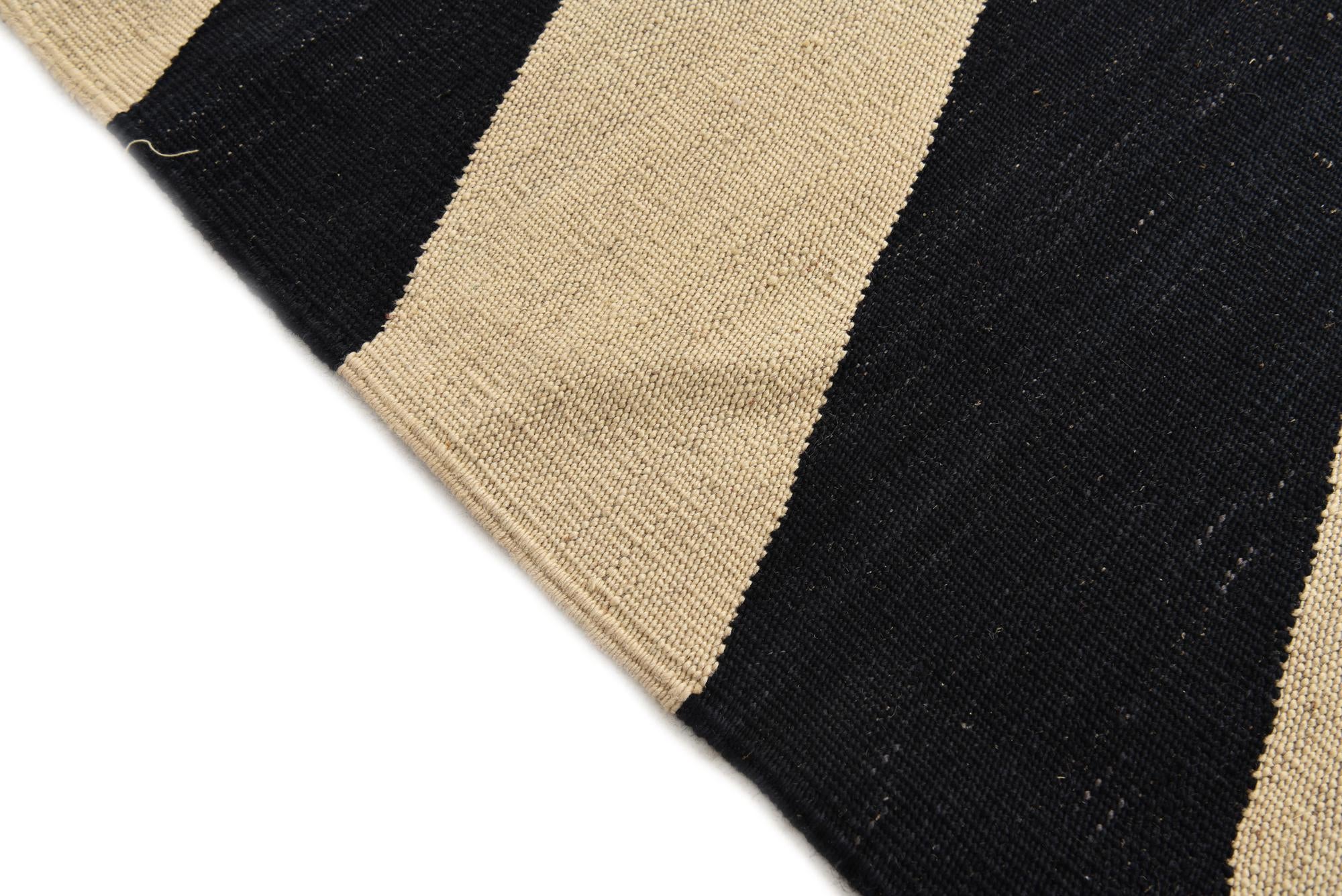 6' 10 x 9' 6 Hand Woven Kilim Modern Wool Rug